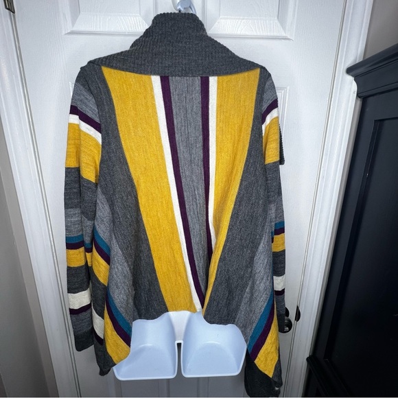 Stambecco Women’s Medium Gray Wool Knit Cardigan Sweater Top M Made In Italy - Picture 5 of 16